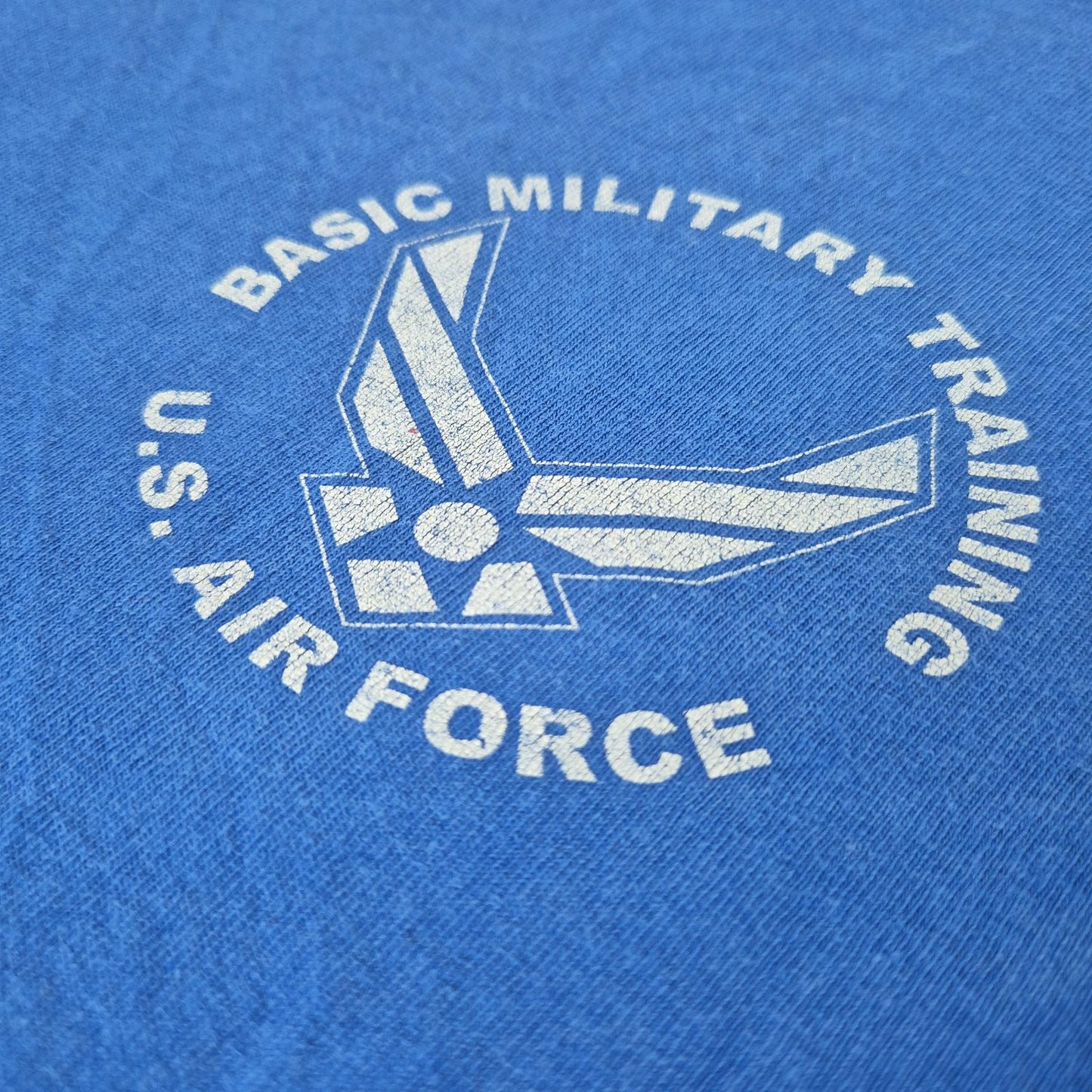 Vintage Hanes U.S. Air Force 331st "Wolfpack" katonai póló (Thrashed/Distressed) - L