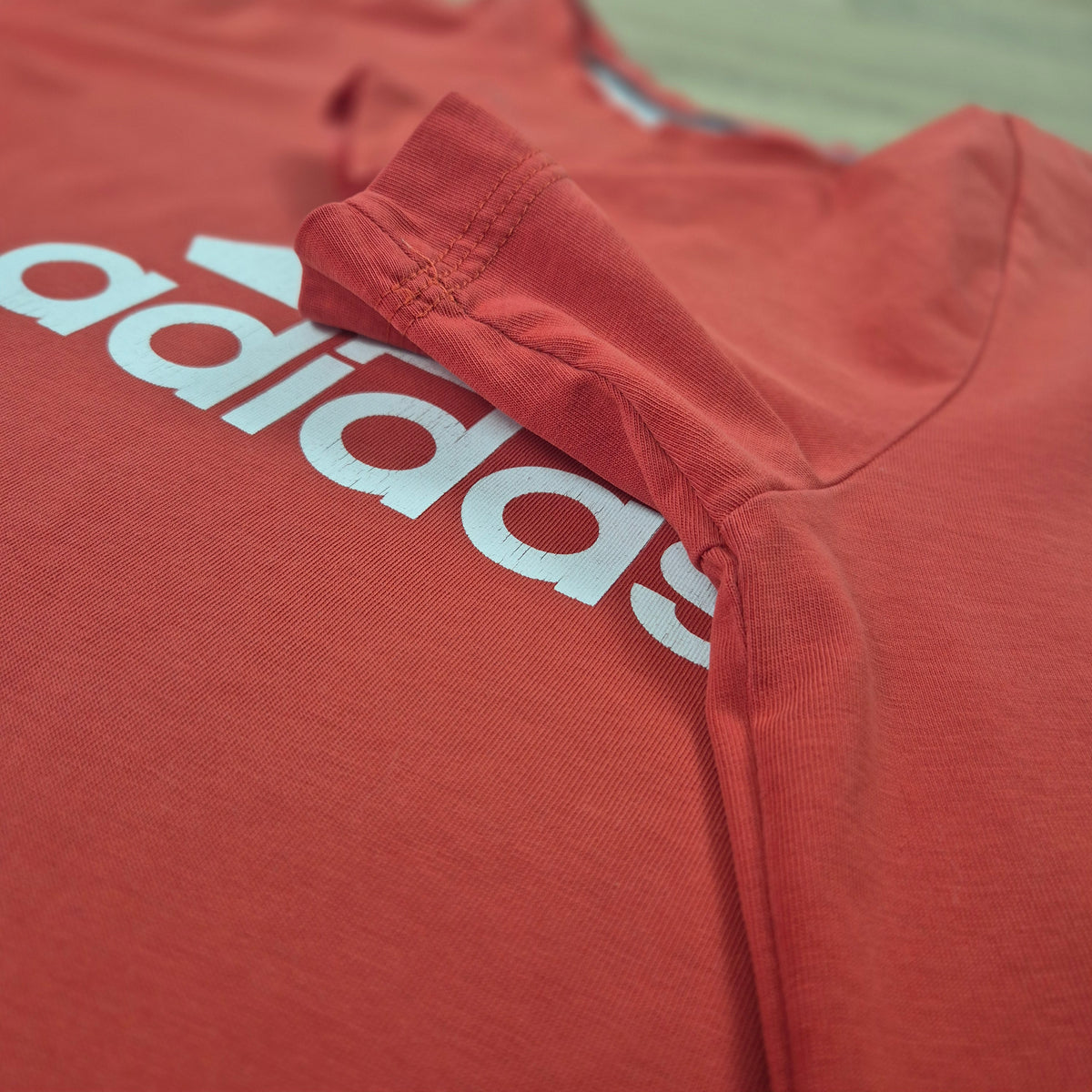 Adidas piros férfi sport póló - S
