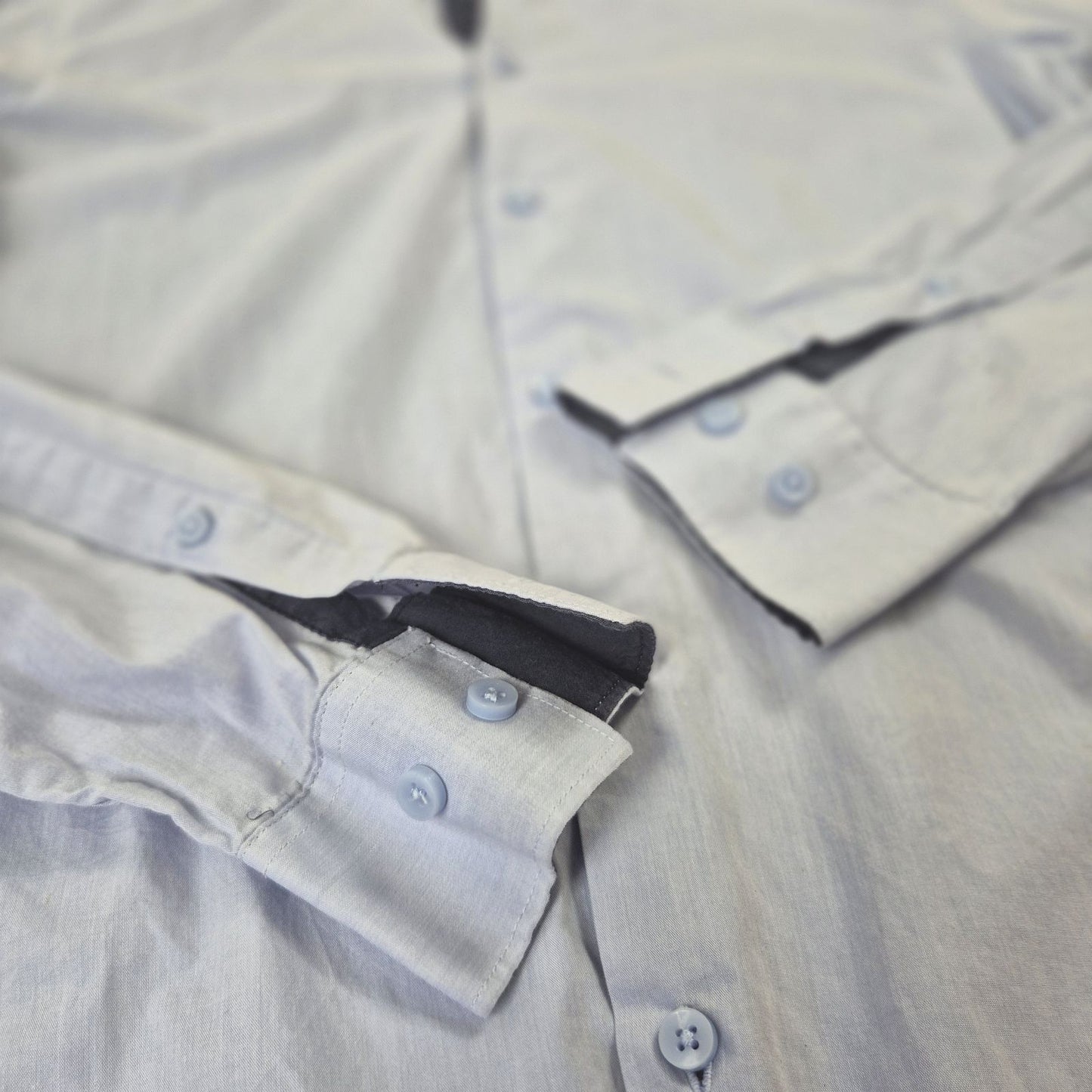 Reserved Slim Fit kontrasztos gallérú férfi ing - 39