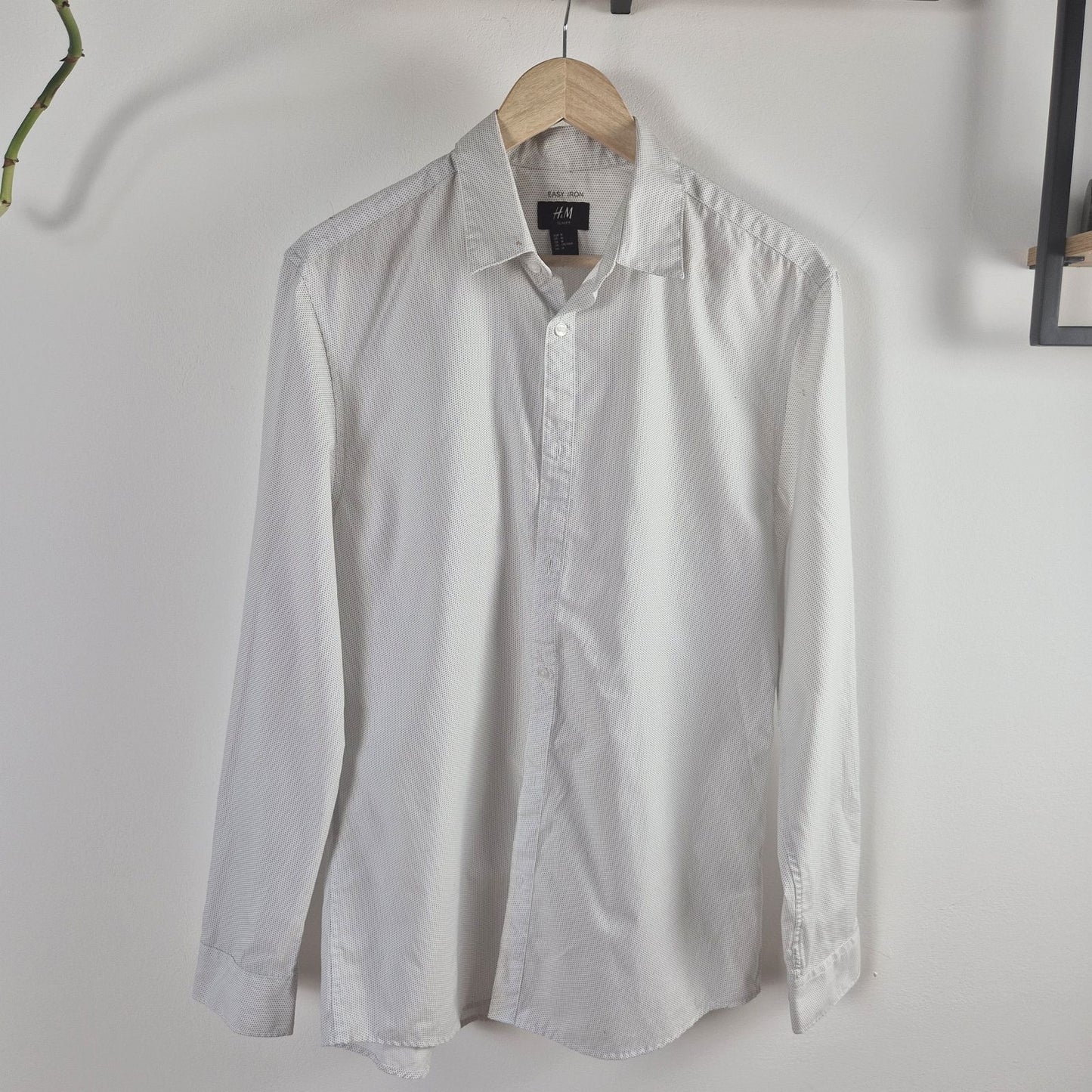 H&M fehér-fekete mintás férfi slim fit ing - M