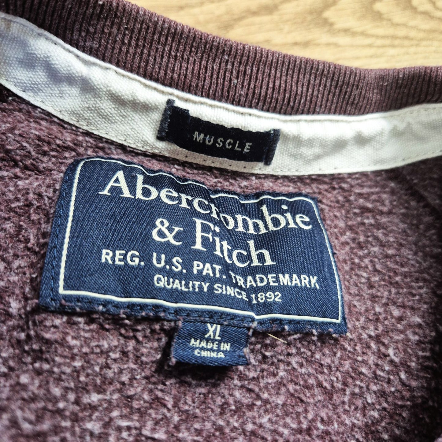 Abercrombie & Fitch pulóver - XL