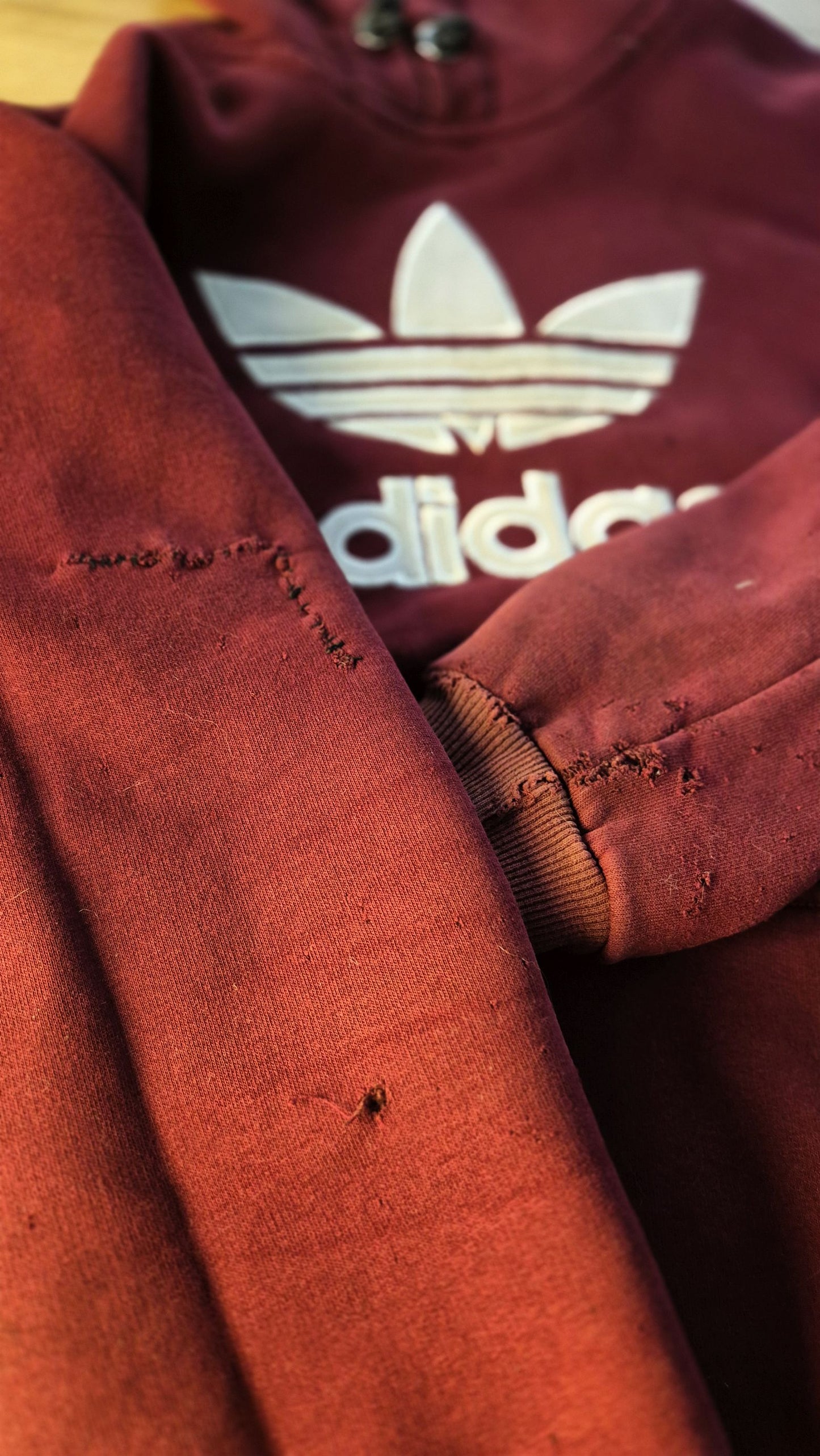 Adidas bordó férfi kapucnis pulóver - 3XL