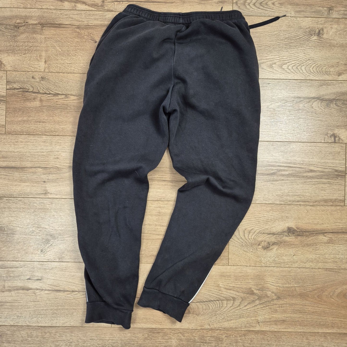Adidas férfi melegítőnadrág – L