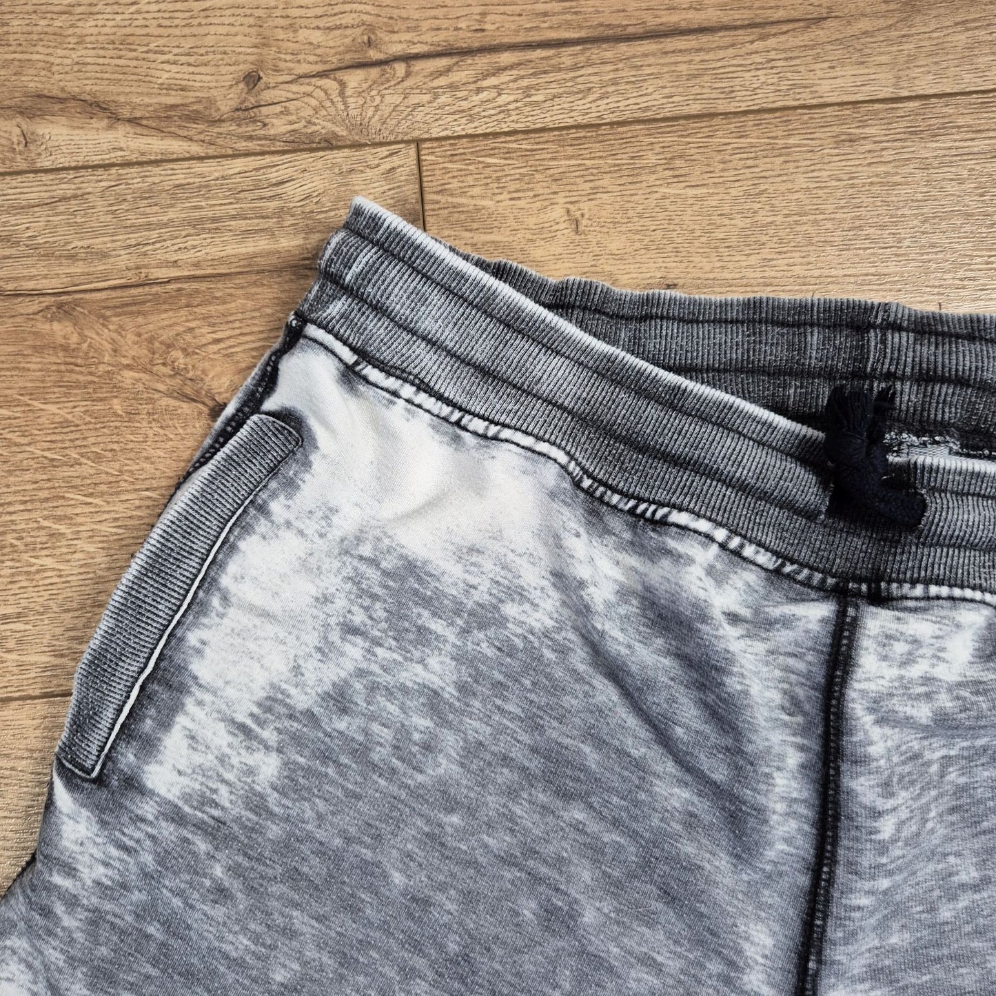 Nike "Acid Wash" stílusú rövidnadrág - XL