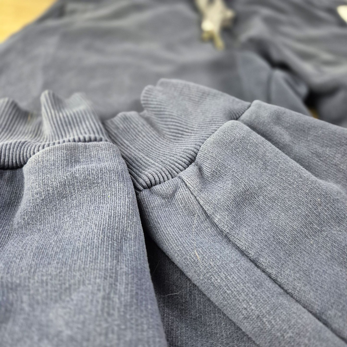 True Religion sötétkék férfi melegítőnadrág - L