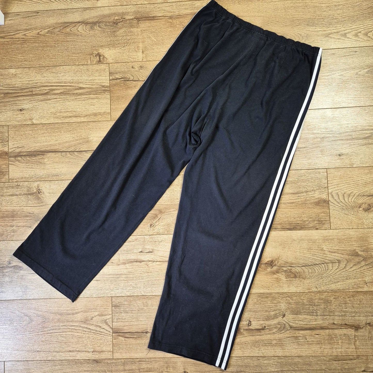 Adidas fekete női melegítőnadrág - L