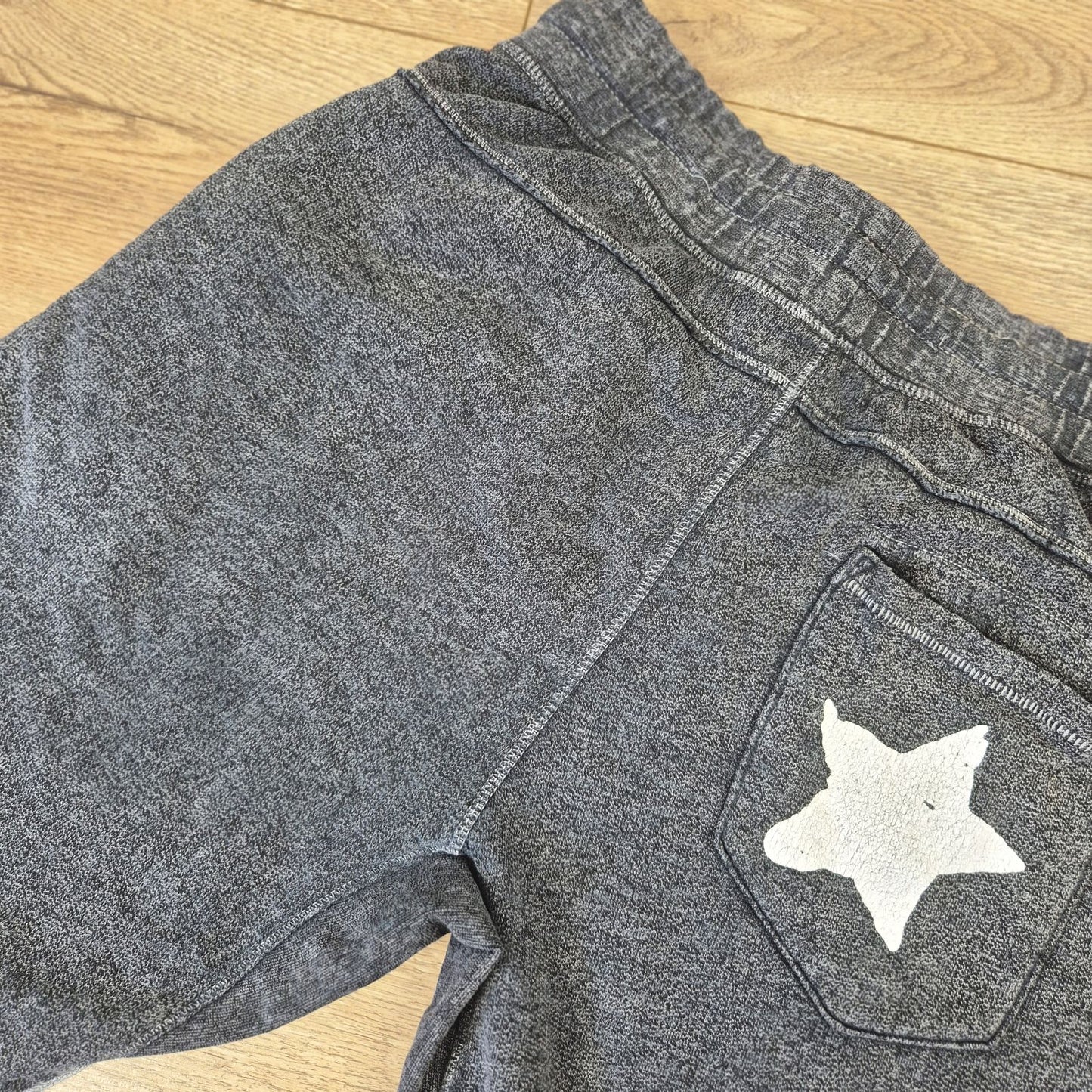 True Religion szürke férfi rövidnadrág - M