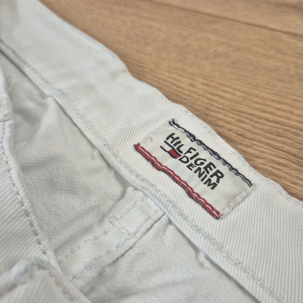 Tommy Hilfiger fehér női farmer nadrág - L