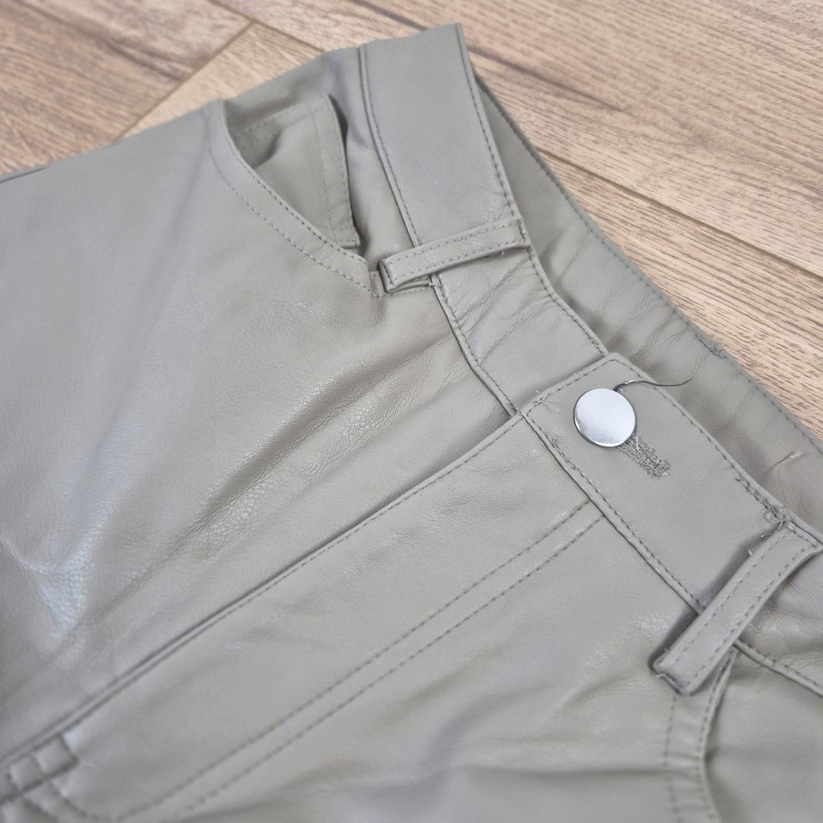 H&M bézs női műbőr nadrág - XS