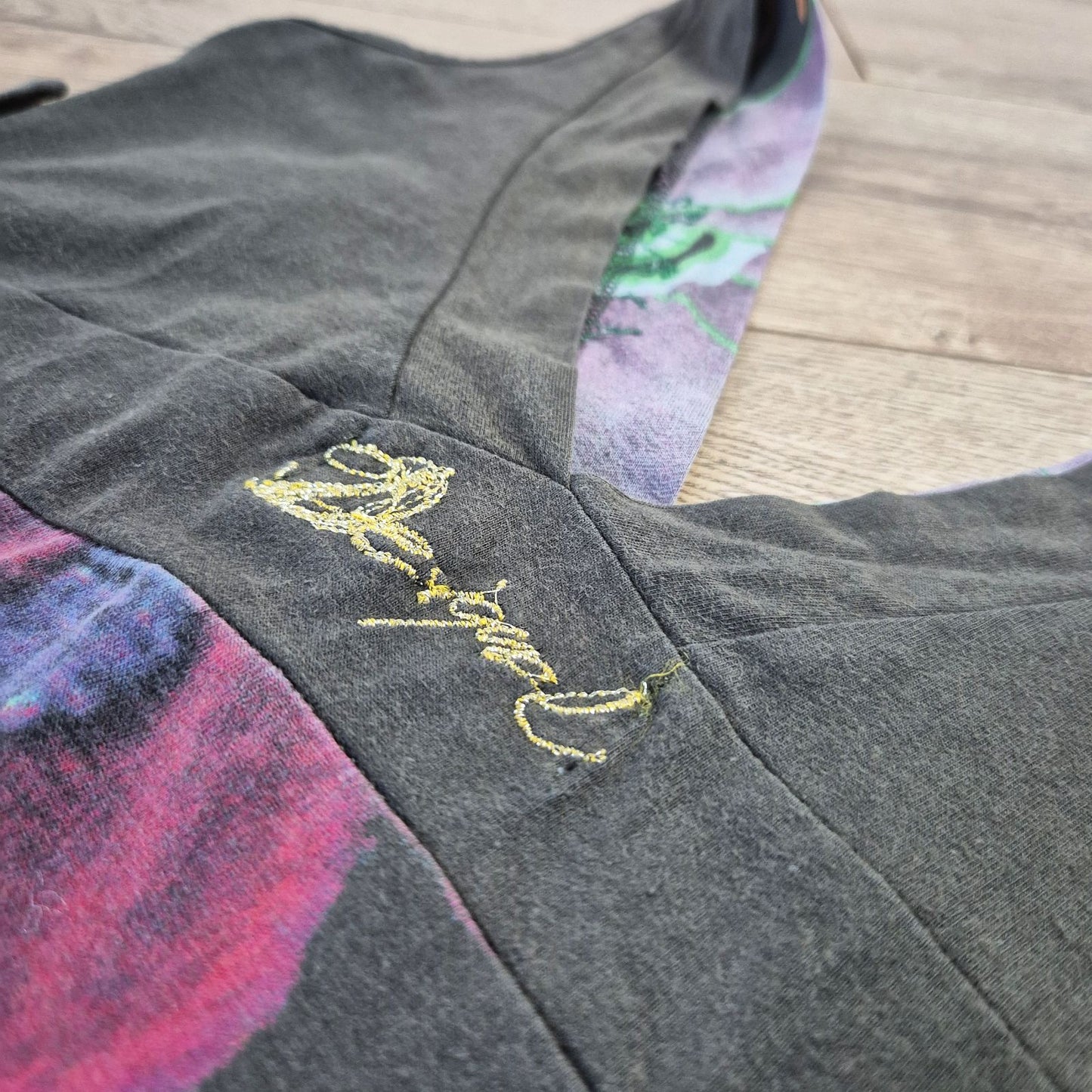 Desigual mintás női ruha strasszokkal - S