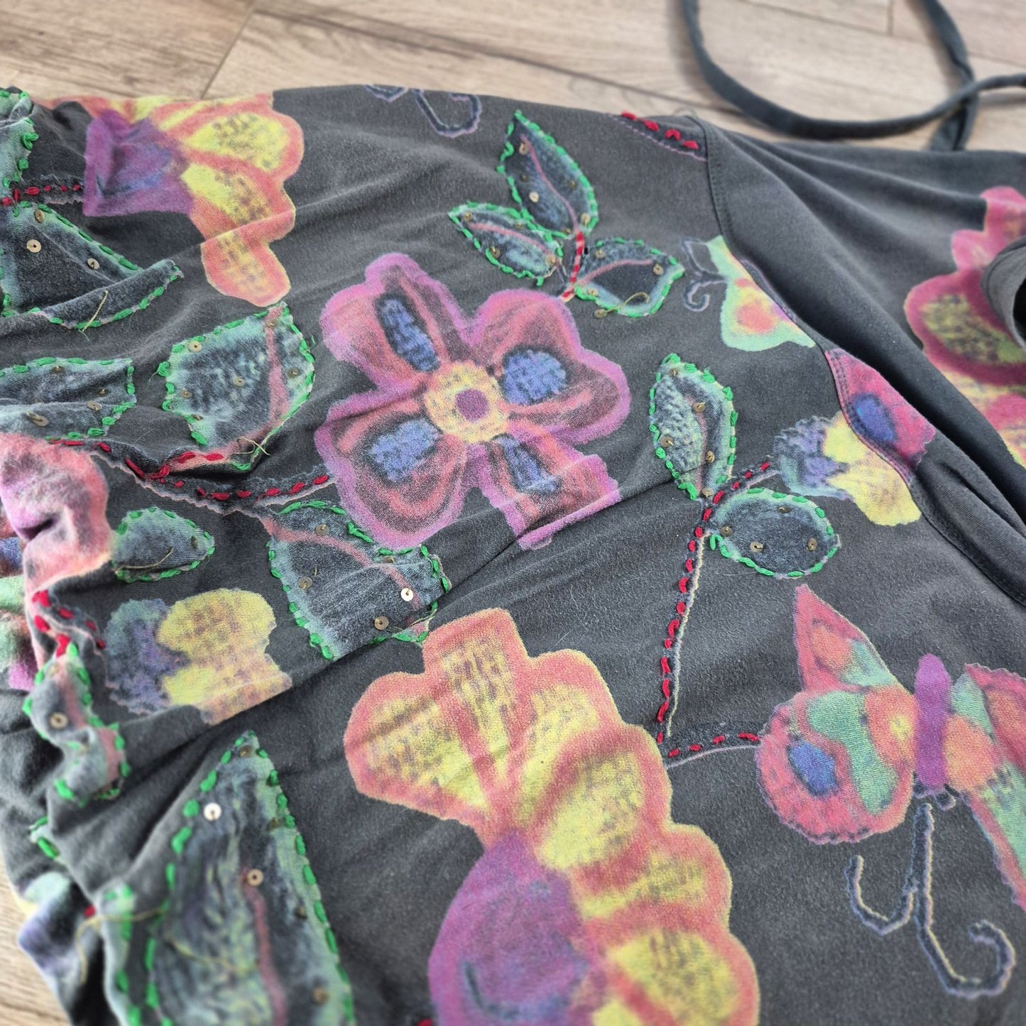 Desigual mintás női ruha strasszokkal - S