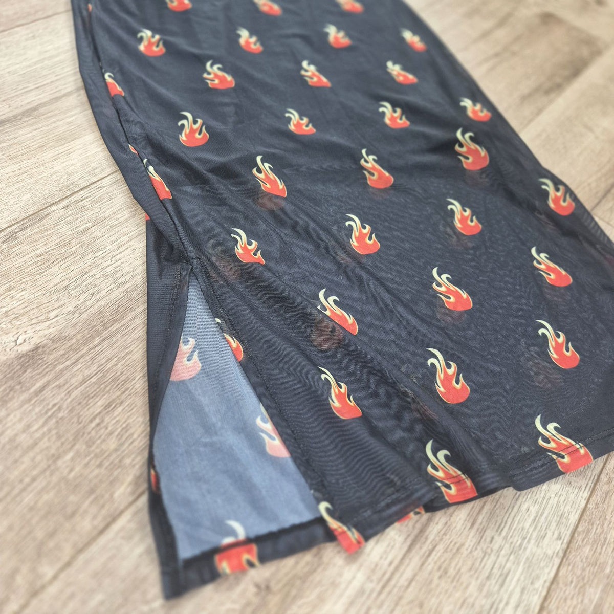 H&M Divided lángmintás hálós hosszú ujjú maxi ruha - XS