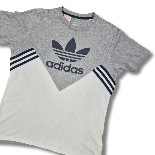 Adidas Originals szürke-fehér mintás férfi póló - M