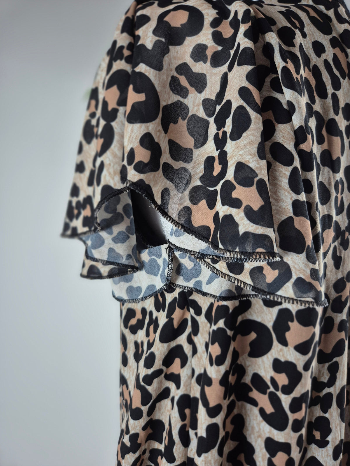 Made in Italy leopárdmintás muszlin felső fekete béléssel - L/XL