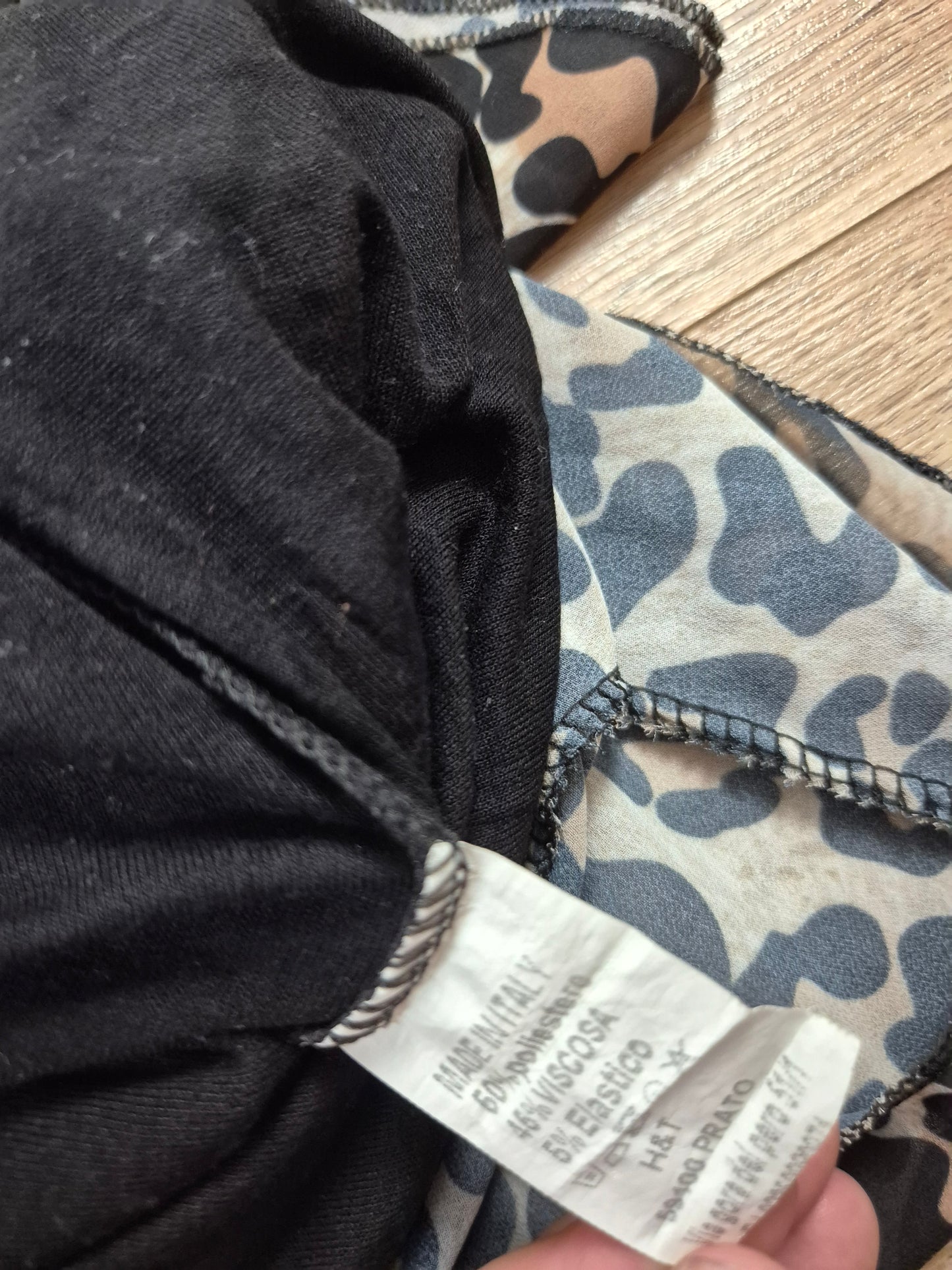 Made in Italy leopárdmintás muszlin felső fekete béléssel - L/XL
