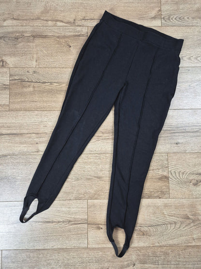 Esmara fekete élvarrott talpalós leggings - M (40/42)